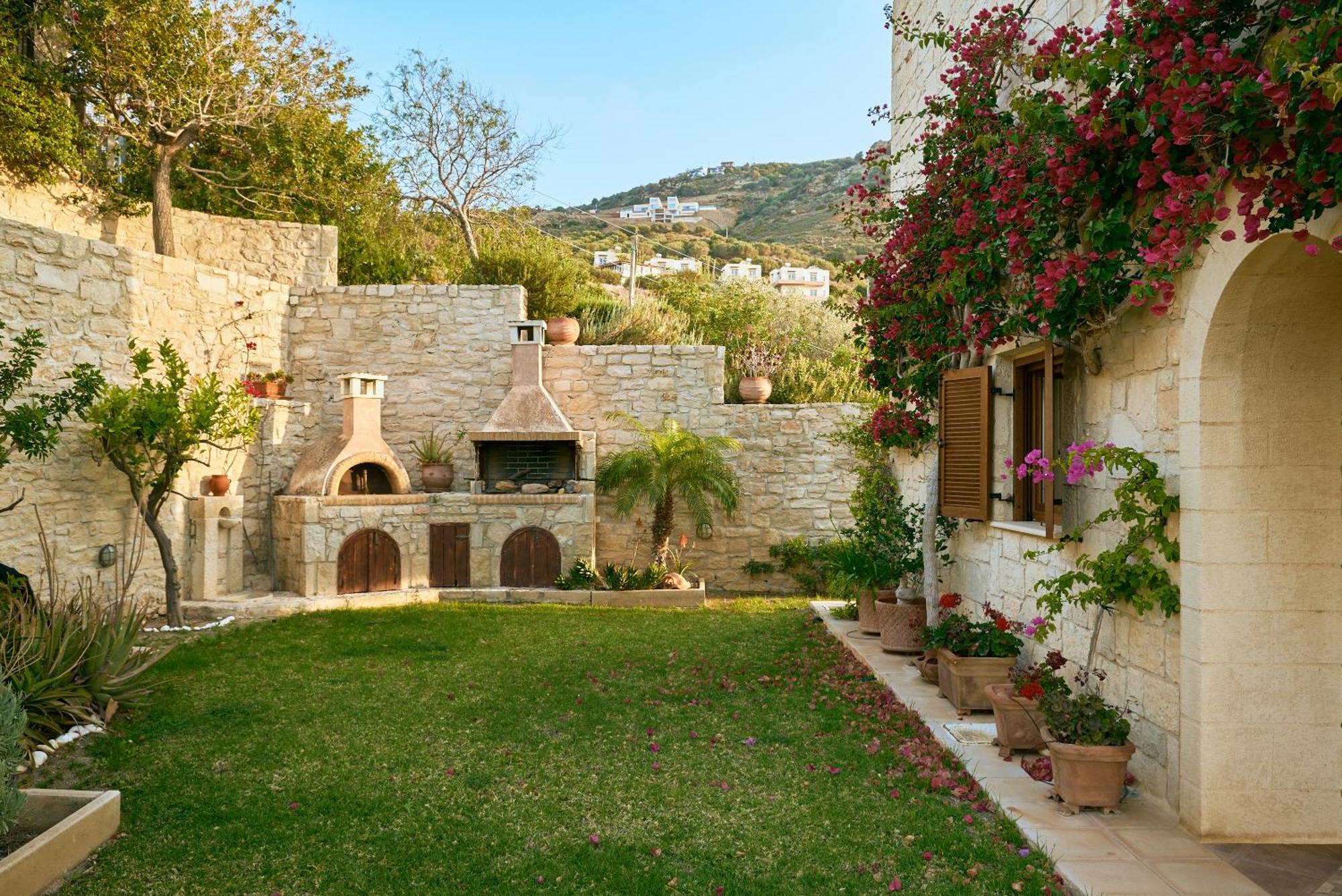 Villa Paradissi In Crete Agia Pelagia  Exterior photo